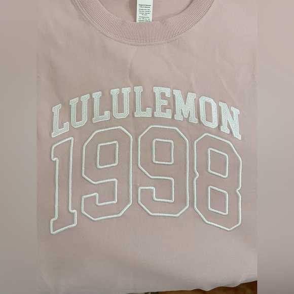 NWT lululemon Relaxed Fit Cotton Jersey T-Shirt Graphic Pink Haze Size 8 - Picture 9 of 11